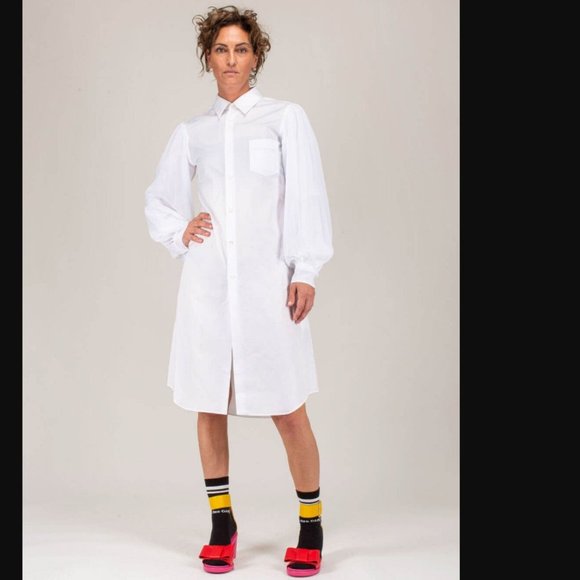 COMME DES GARÇONS SHEER SLEEVE RELAXED FIT SHIRT DRESS IN WHITE - XS
